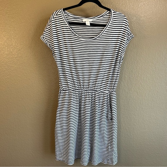 **SOLD** - Picture 6 of 11